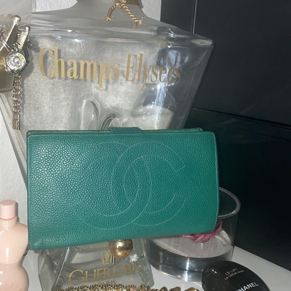 🦚 Authentic Chanel French Long Wallet - Picture 7 of 7